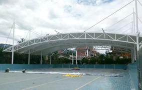 ������Ȫ�Ƶ�Ӿ�����Ĥ